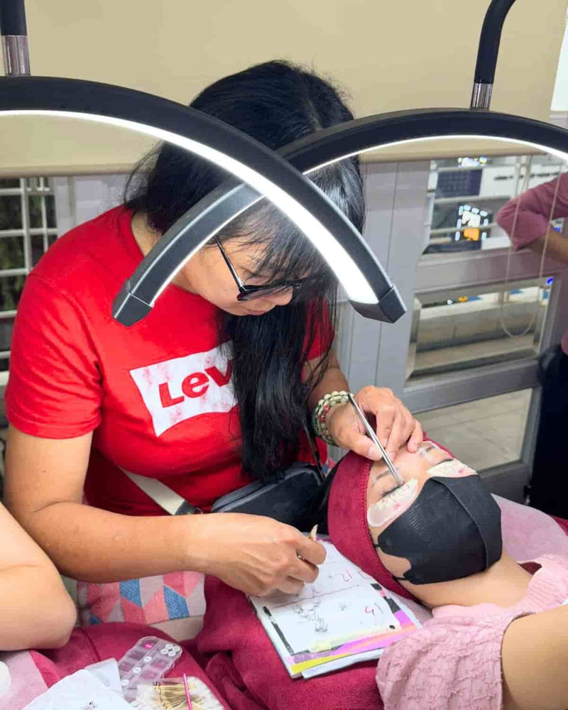 Step-By-Step: How To Use Best Lash Tweezers For Extensions Effectively